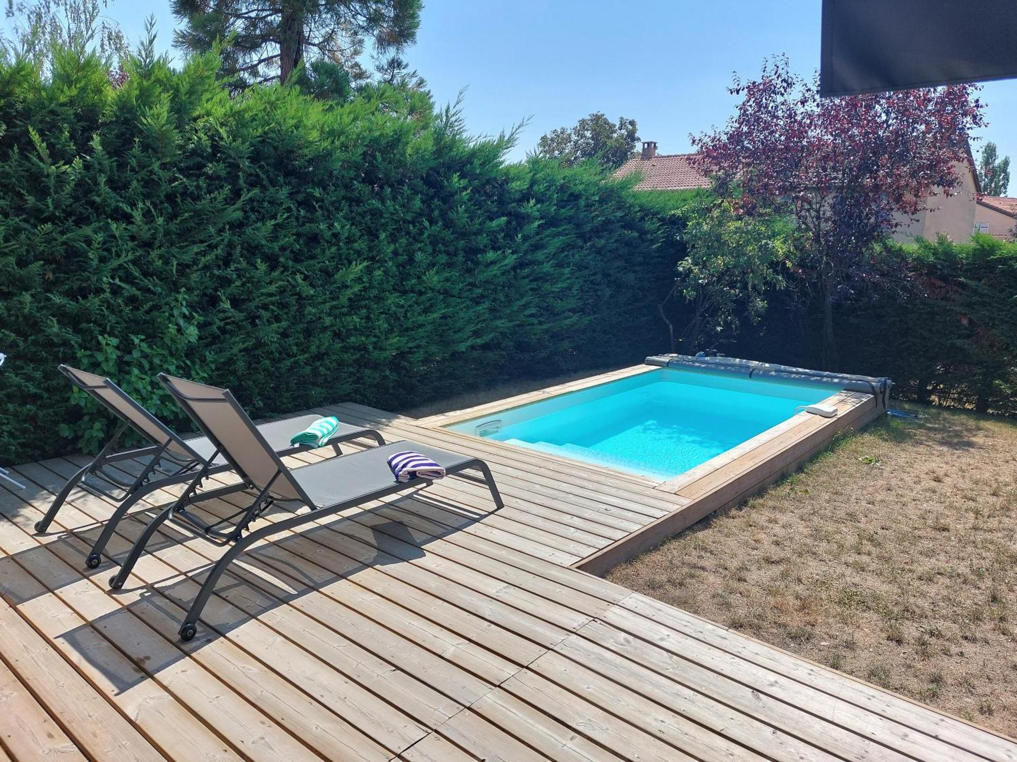 Sunny House - Villa 4 Chambres - Saint Genis Les Ollieres Buitenkant foto